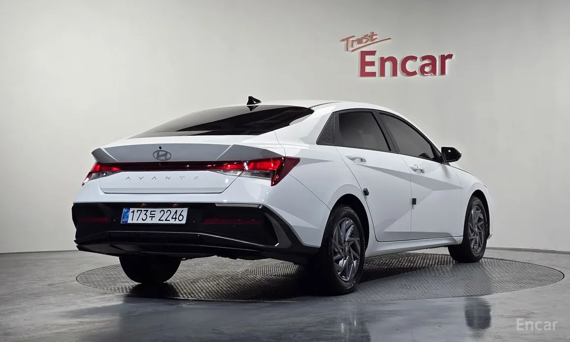 Hyundai Avante 2023 1.6