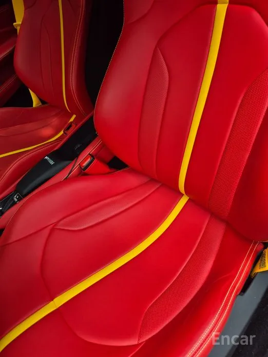 Ferrari F8 2019 3.9 V8