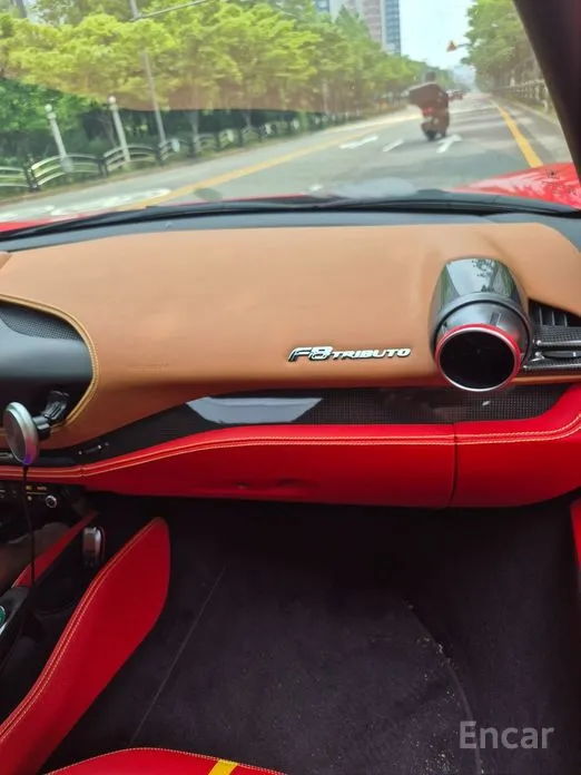 Ferrari F8 2019 3.9 V8