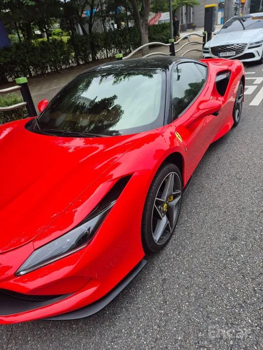 Ferrari F8 2019 3.9 V8