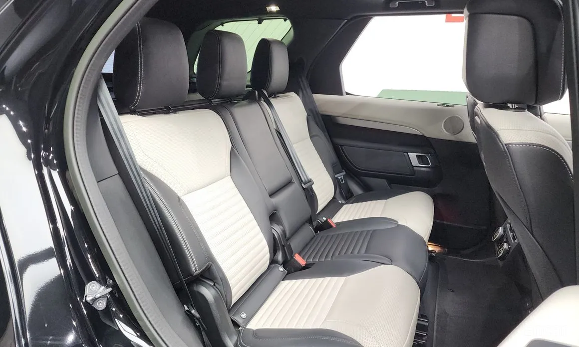 Land Rover Discovery 2017 P360 R-Dynamic SE