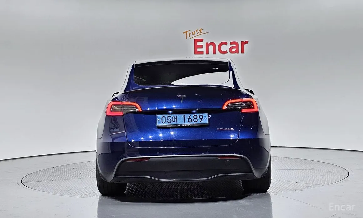 Tesla Model Y 2020 Performance