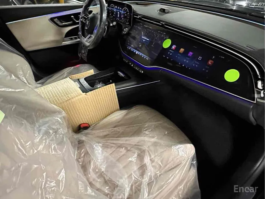 Mercedes-Benz E-Class 2024 E300 4MATIC AMG Line