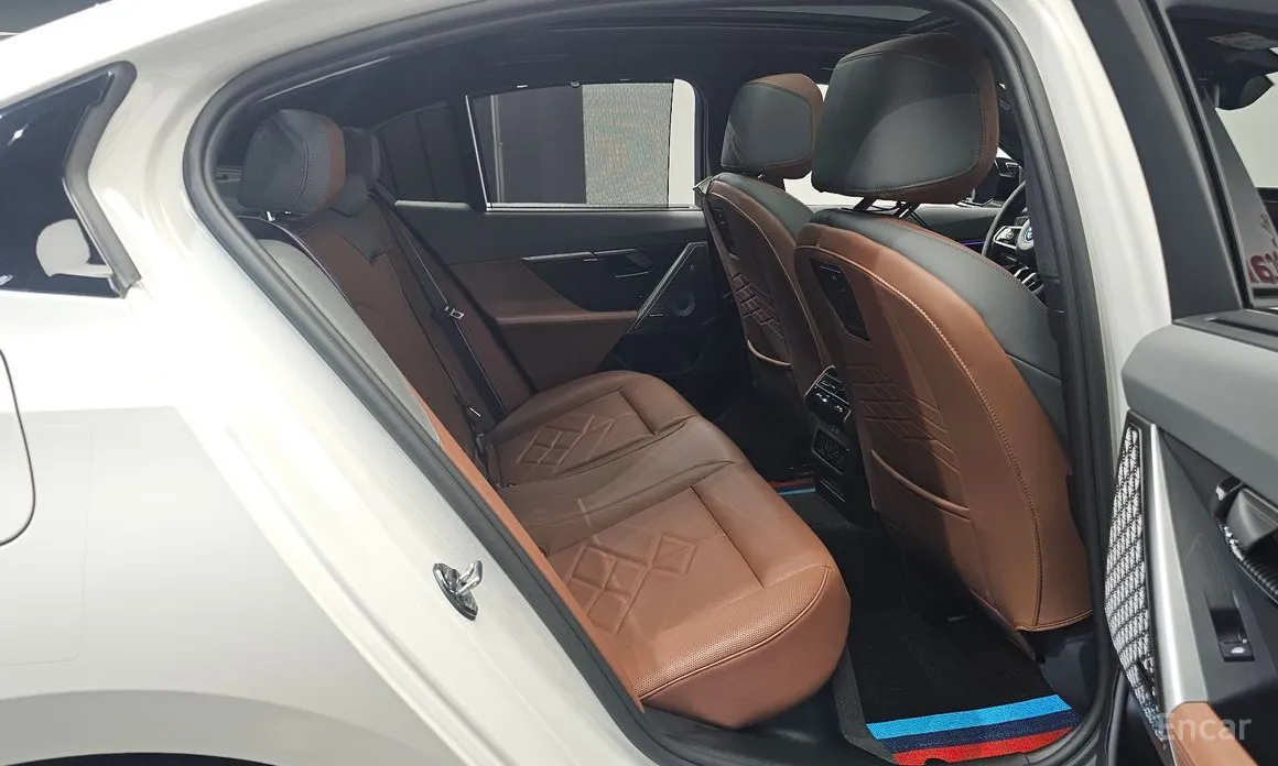 BMW i5 2023 M60 xDrive