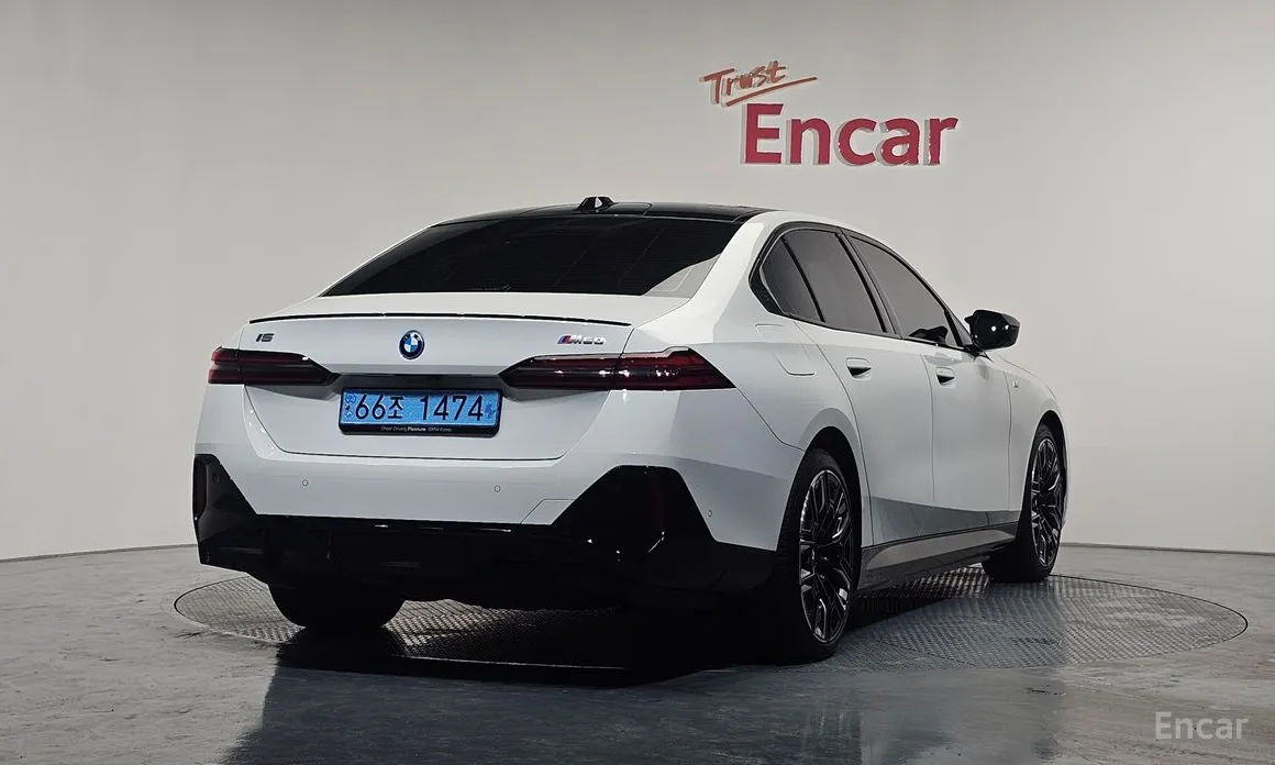 BMW i5 2023 M60 xDrive