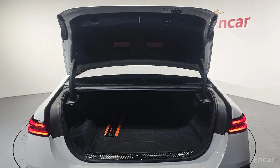 BMW i5 2023 M60 xDrive