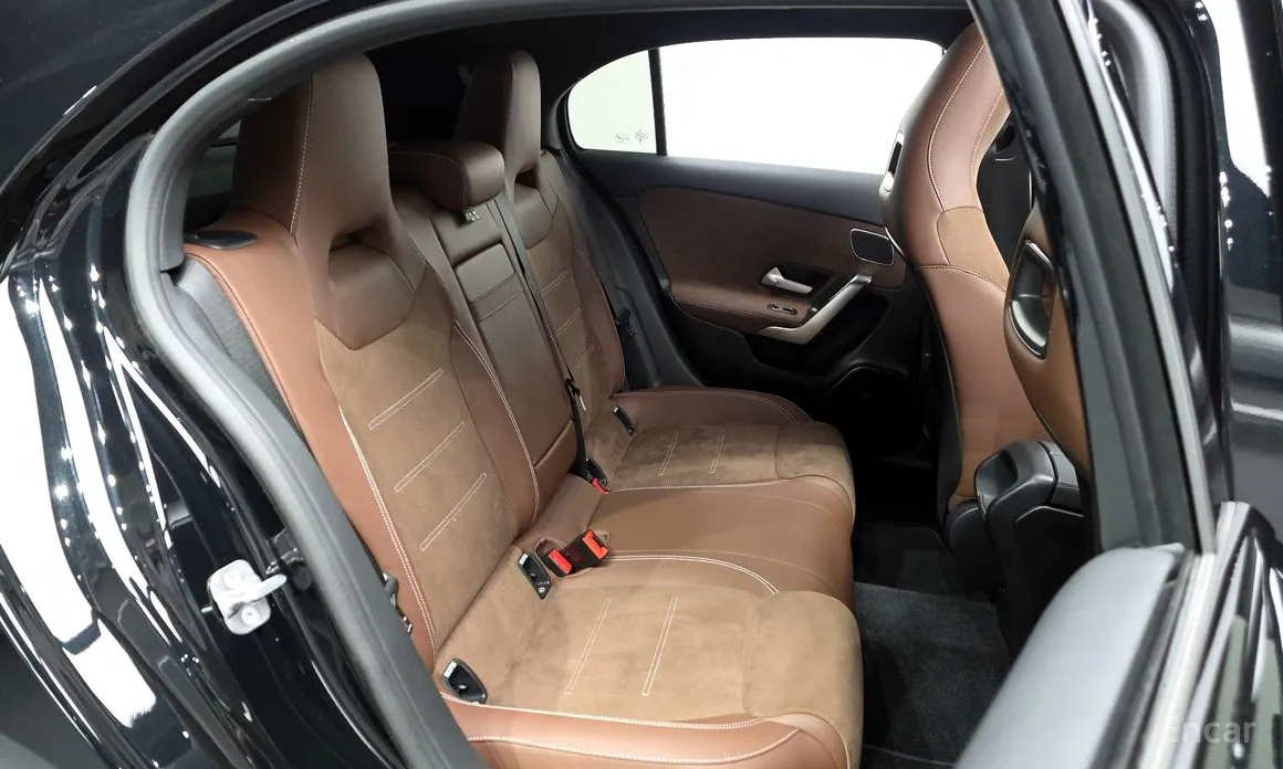 Mercedes-Benz A-Class 2019 AMG A45 S 4MATIC+ Hatchback