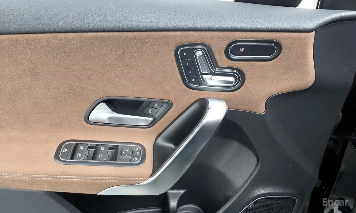 Mercedes-Benz A-Class 2019 AMG A45 S 4MATIC+ Hatchback