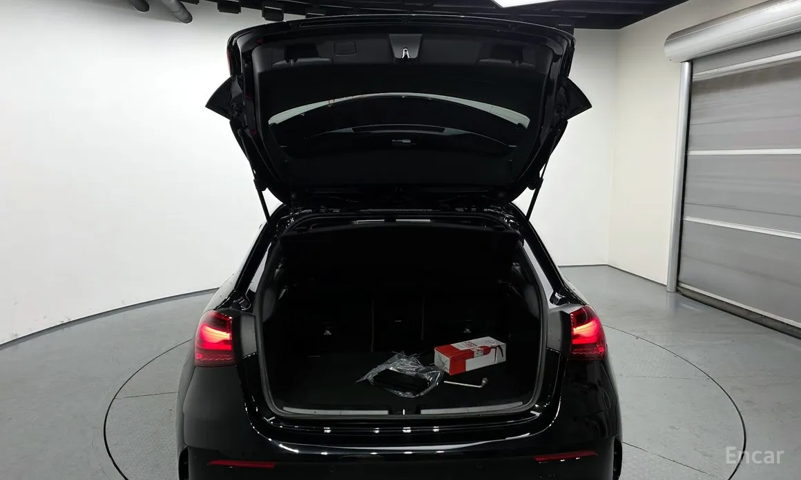 Mercedes-Benz A-Class 2019 AMG A45 S 4MATIC+ Hatchback