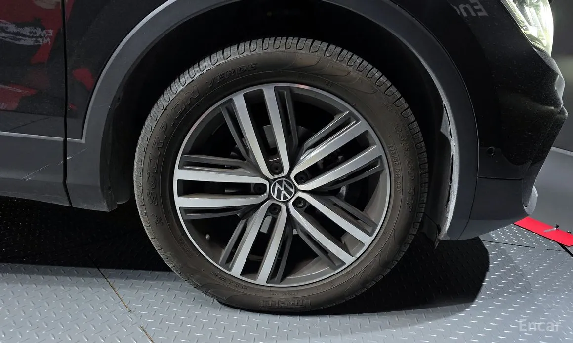 Volkswagen Tiguan 2018 2.0 TDI 4Motion Prestige