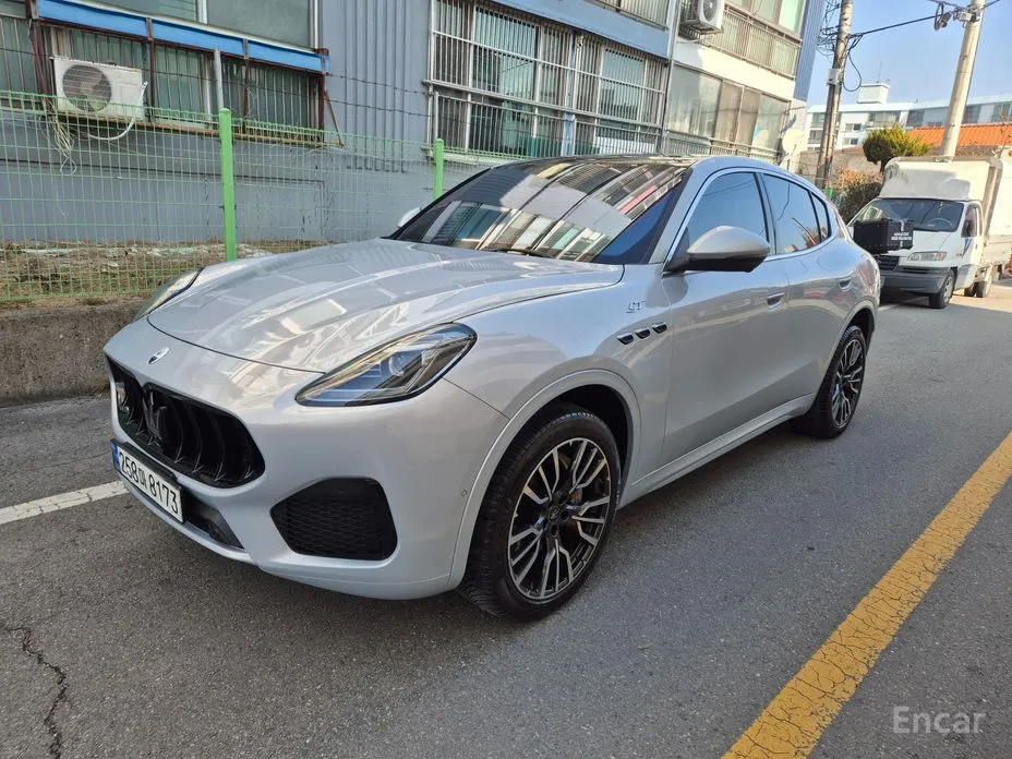 Maserati Grecale 2022 2.0 AWD GT