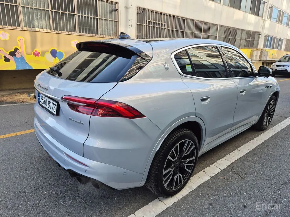 Maserati Grecale 2022 2.0 AWD GT