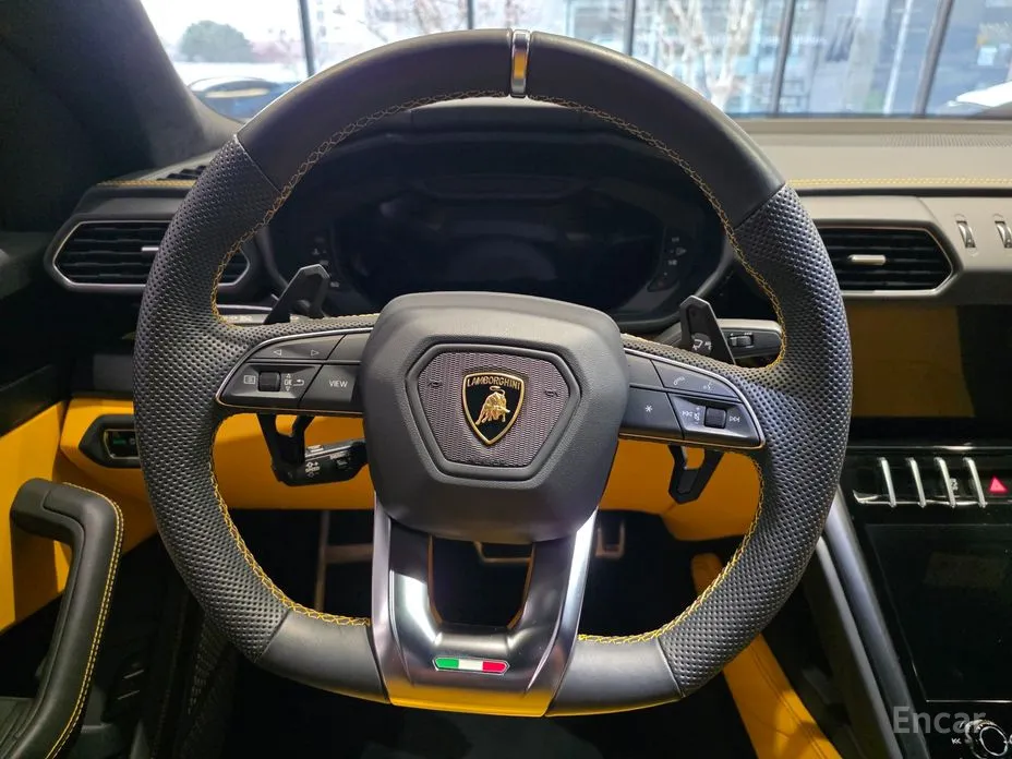 Lamborghini Urus 2018 4.0 V8