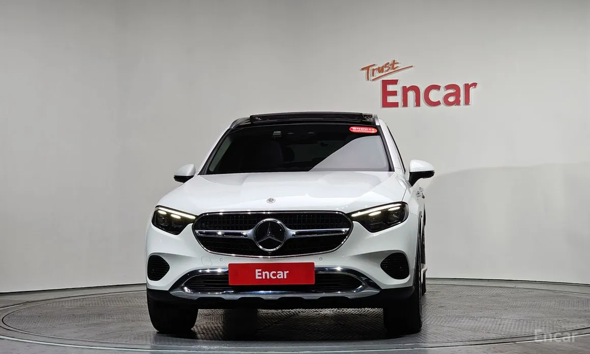 Mercedes-Benz GLC-Class 2023 GLC220 d 4MATIC