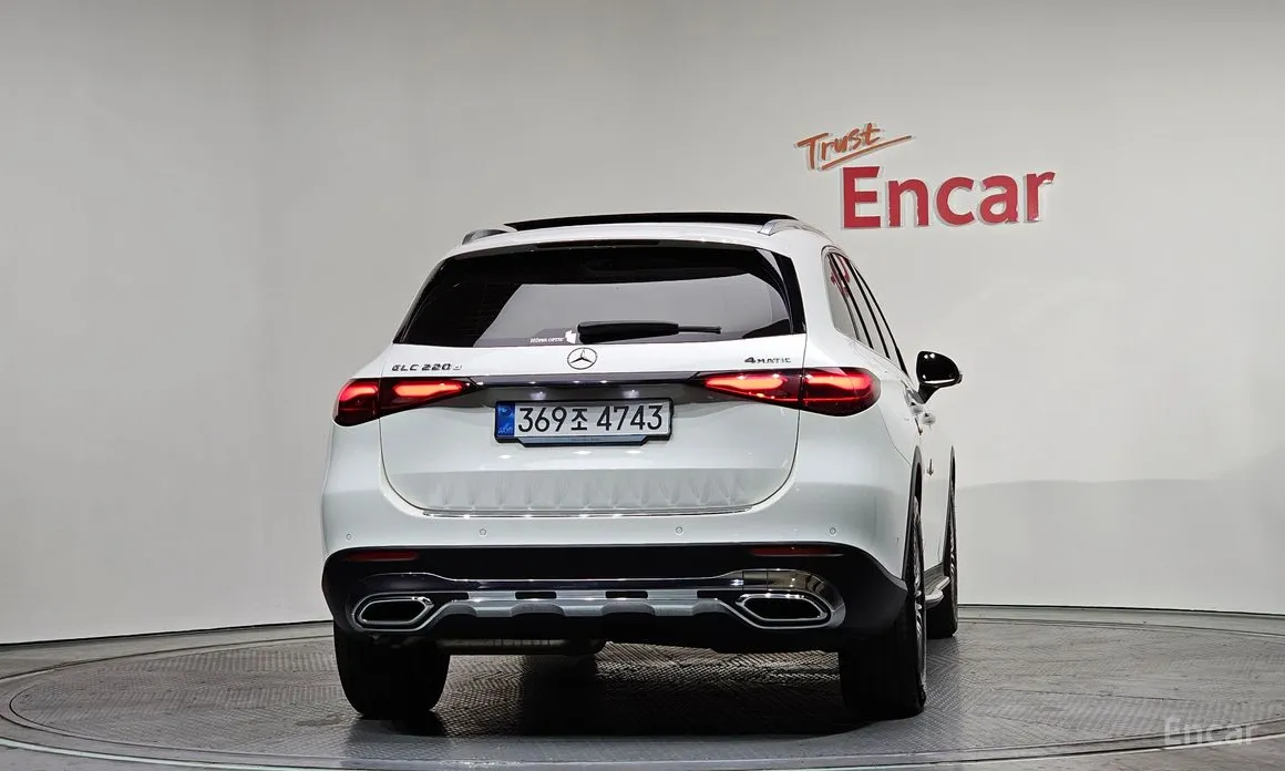 Mercedes-Benz GLC-Class 2023 GLC220 d 4MATIC