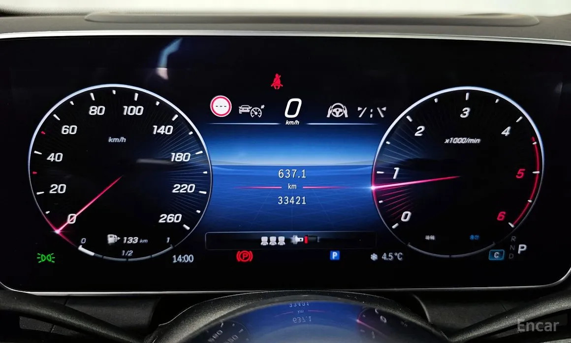 Mercedes-Benz GLC-Class 2023 GLC220 d 4MATIC