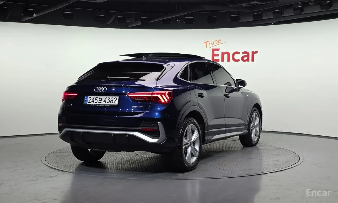 Audi Q3 2018 35 TDI Premium Sportback