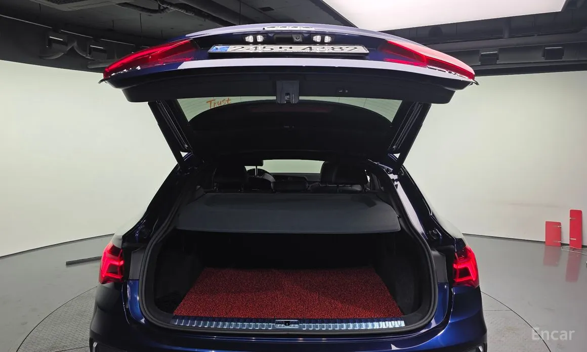 Audi Q3 2018 35 TDI Premium Sportback