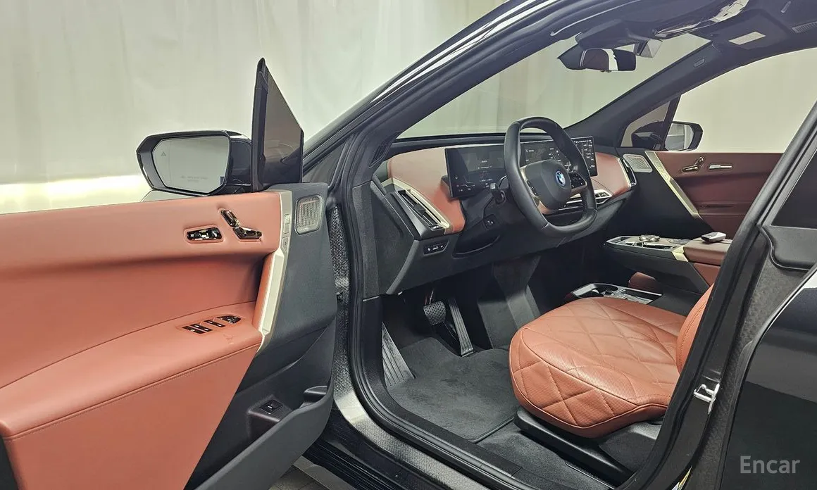 BMW iX 2021 xDrive50 Sports Plus