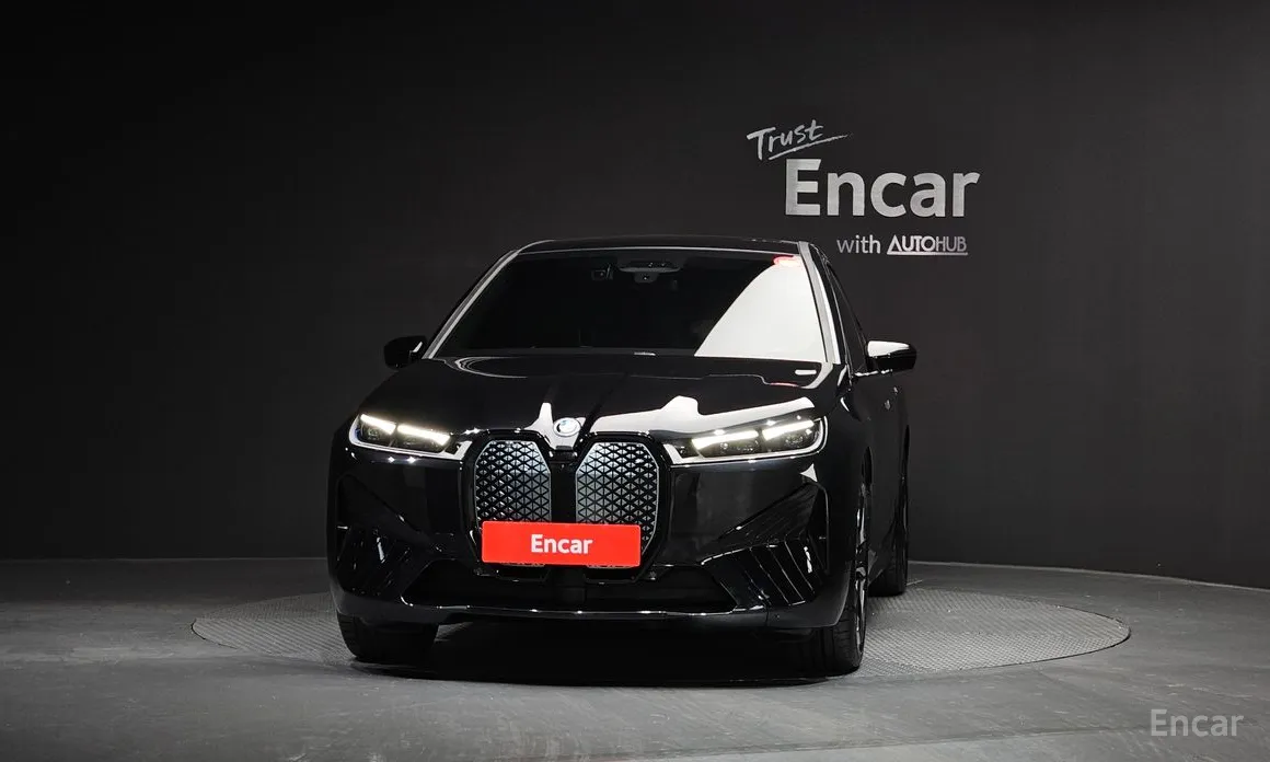 BMW iX 2021 xDrive50 Sports Plus