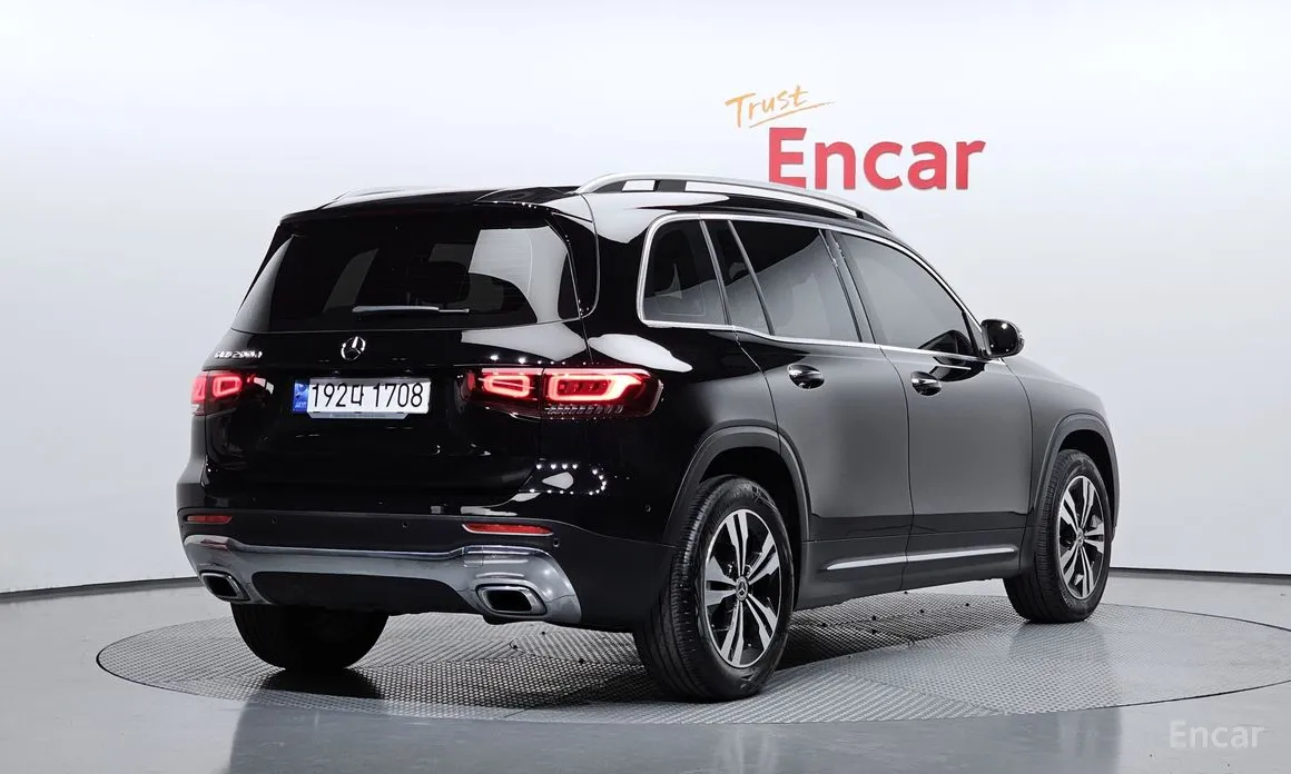 Mercedes-Benz GLB-Class 2020 GLB200 d