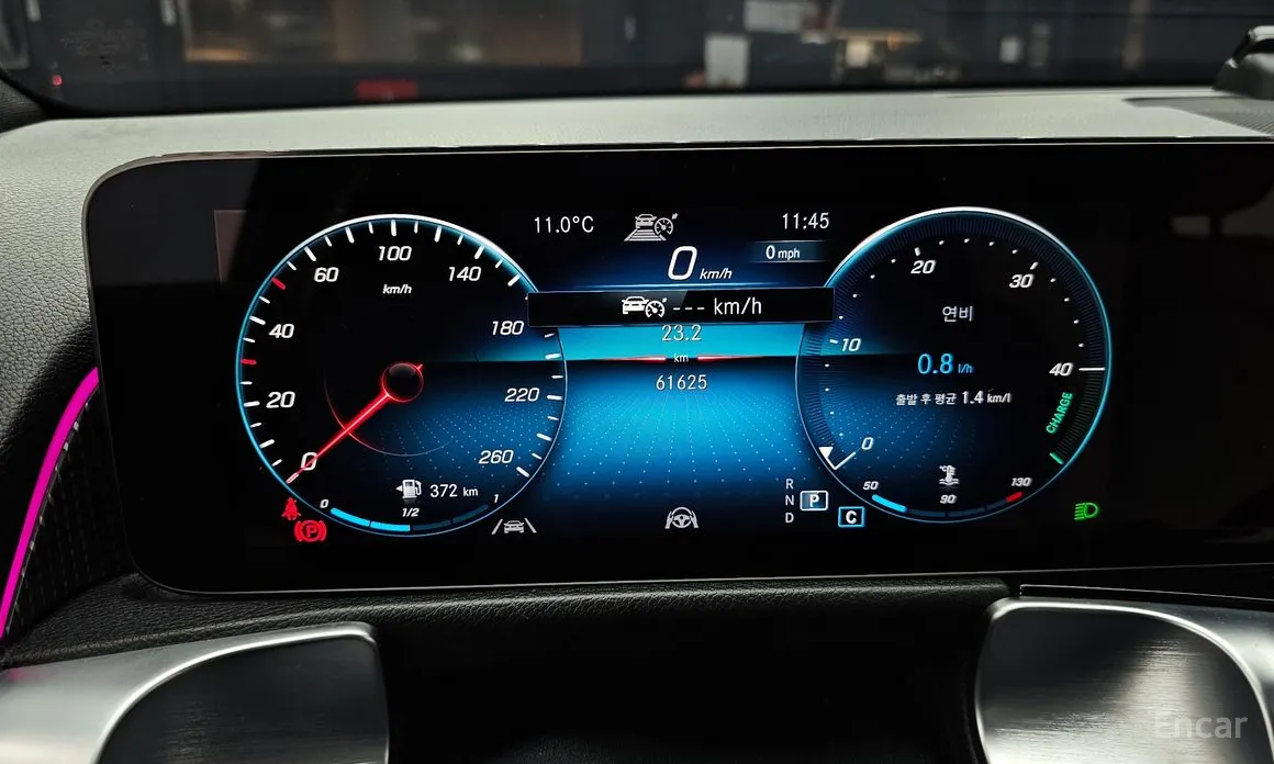 Mercedes-Benz GLB-Class 2020 GLB200 d