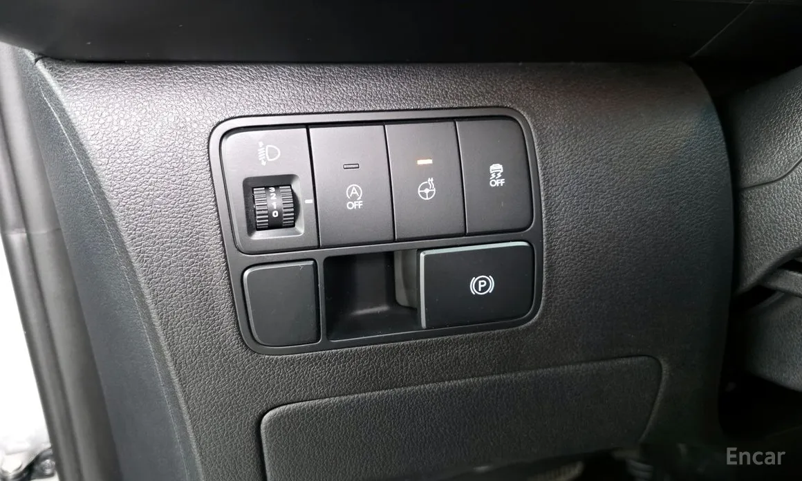 Hyundai Staria 2021 Tourer 9-Seater