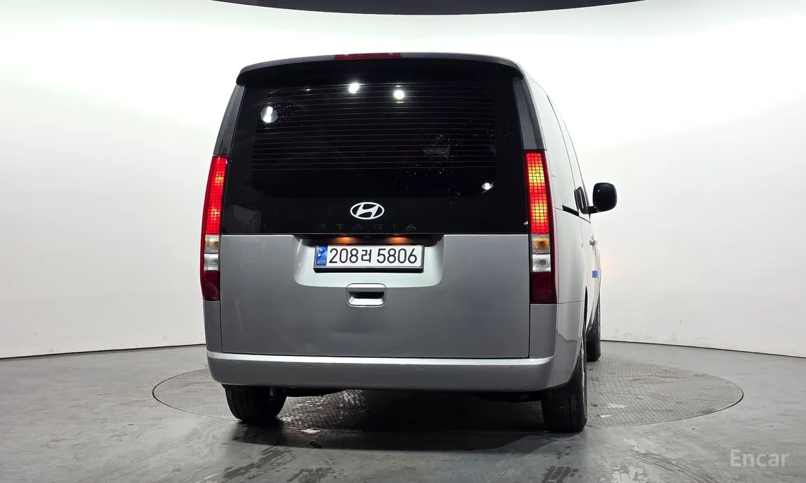 Hyundai Staria 2021 Tourer 9-Seater