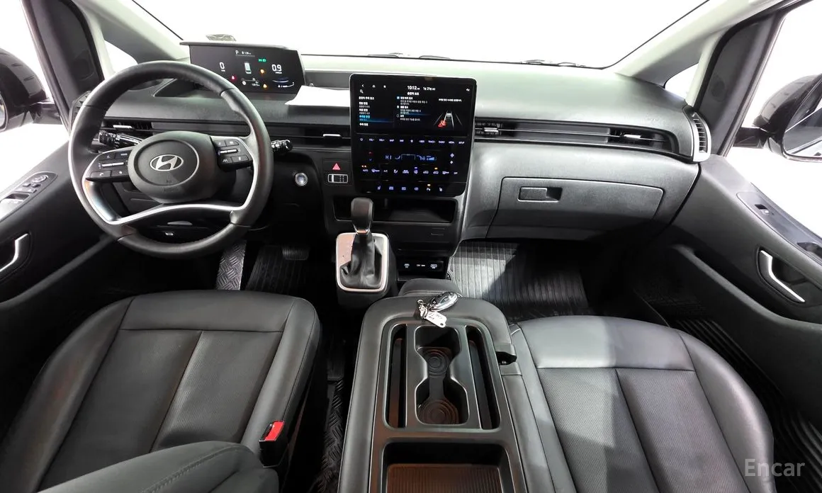 Hyundai Staria 2021 Tourer 9-Seater
