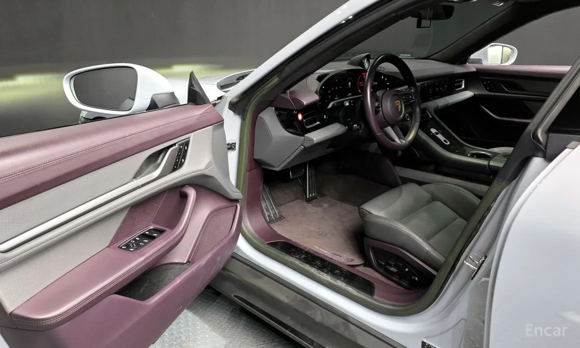 Porsche Taycan 2020 GTS