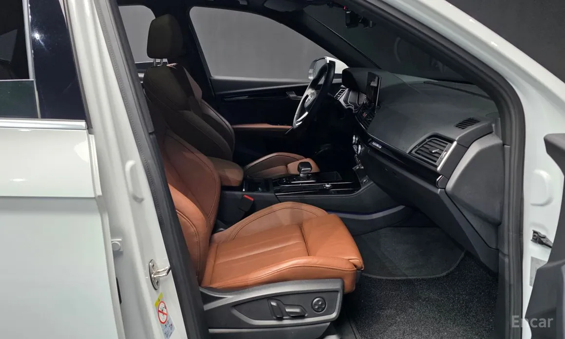 Audi Q5 2017 45 TFSI Quattro Premium Sportback