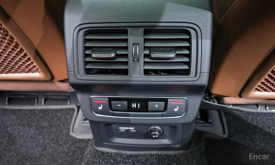 Audi Q5 2017 45 TFSI Quattro Premium Sportback