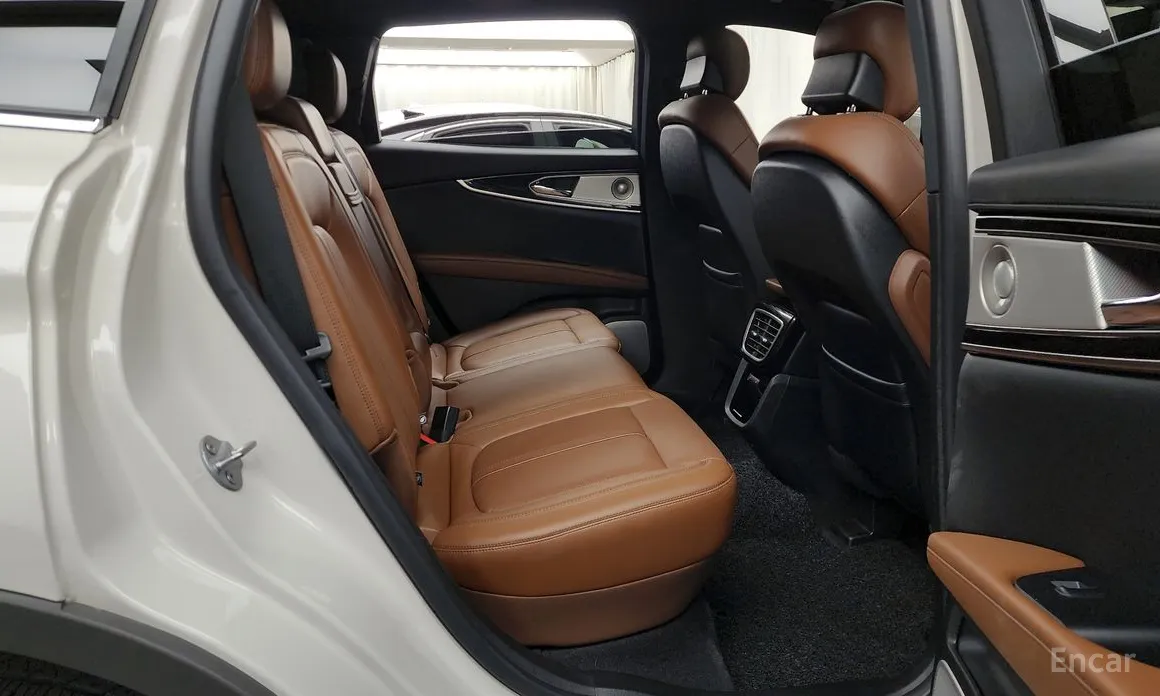 Lincoln Nautilus 2019 2.7 202A AWD