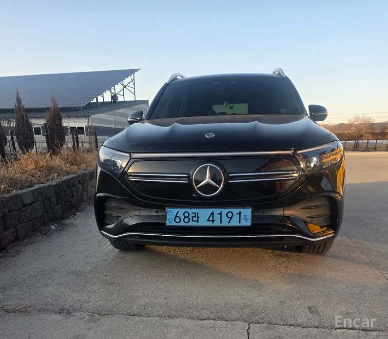 2022 Mercedes-Benz EQB