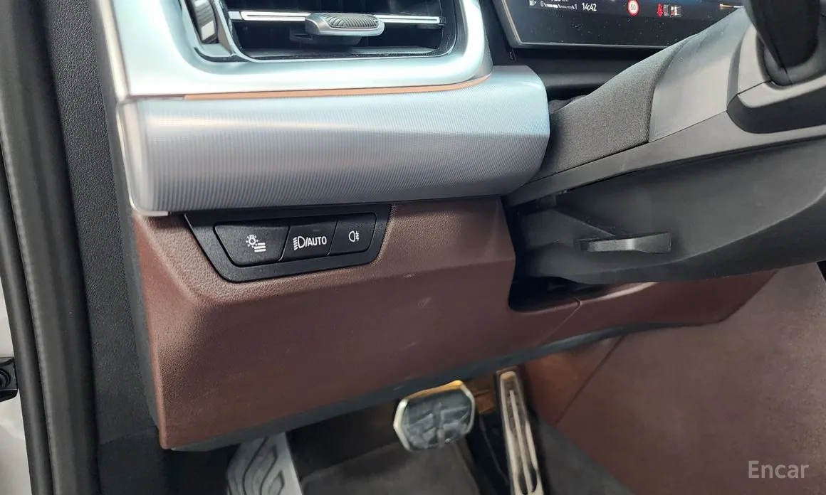 BMW X1 2023 xDrive 20i M Sport