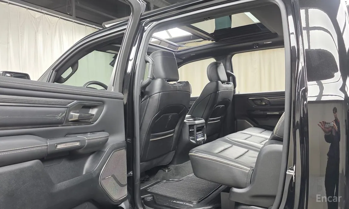 Dodge Ram Pickup 1981 5.7