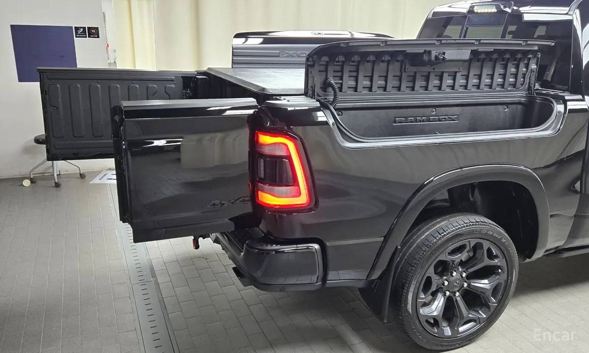 Dodge Ram Pickup 1981 5.7