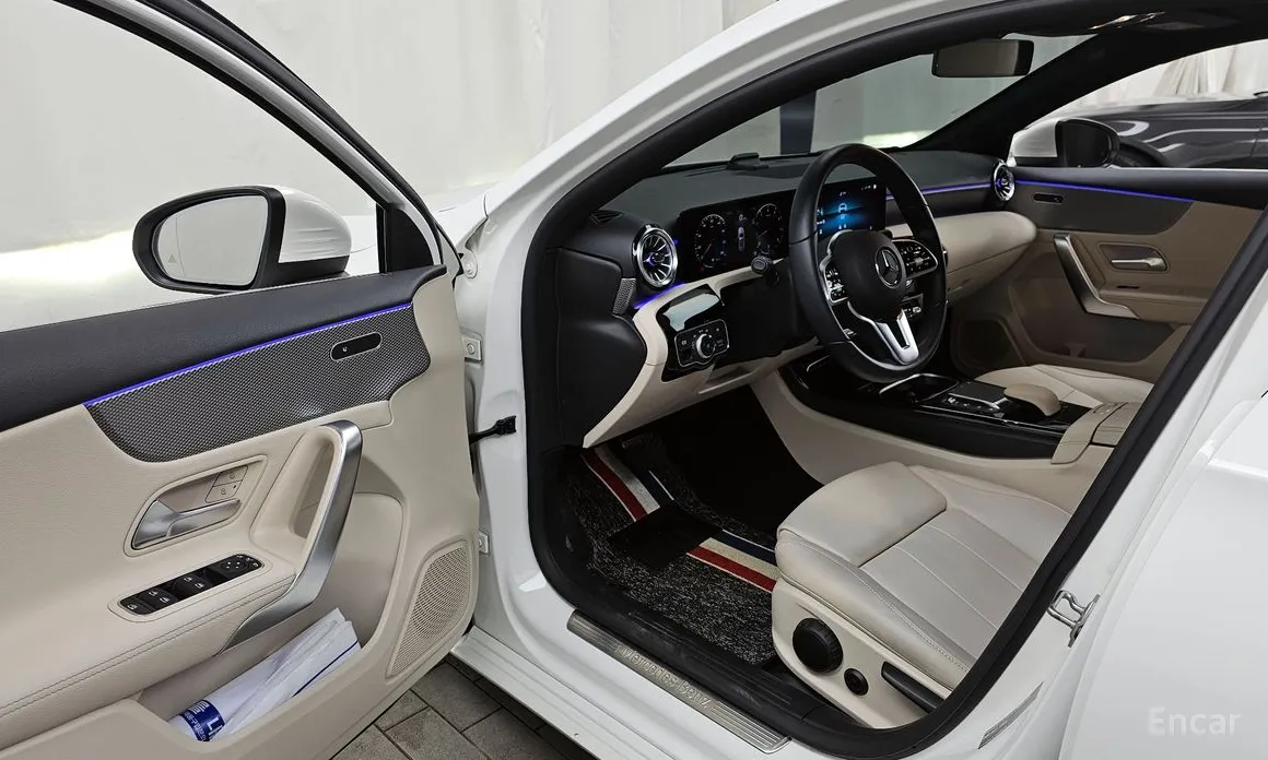 Mercedes-Benz A-Class 2019 A220 Hatchback