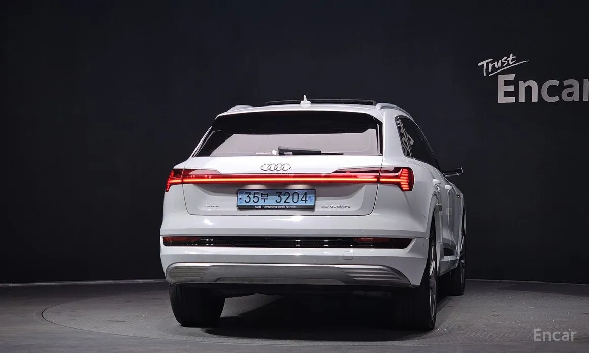Audi e-tron 2020 55 Quattro
