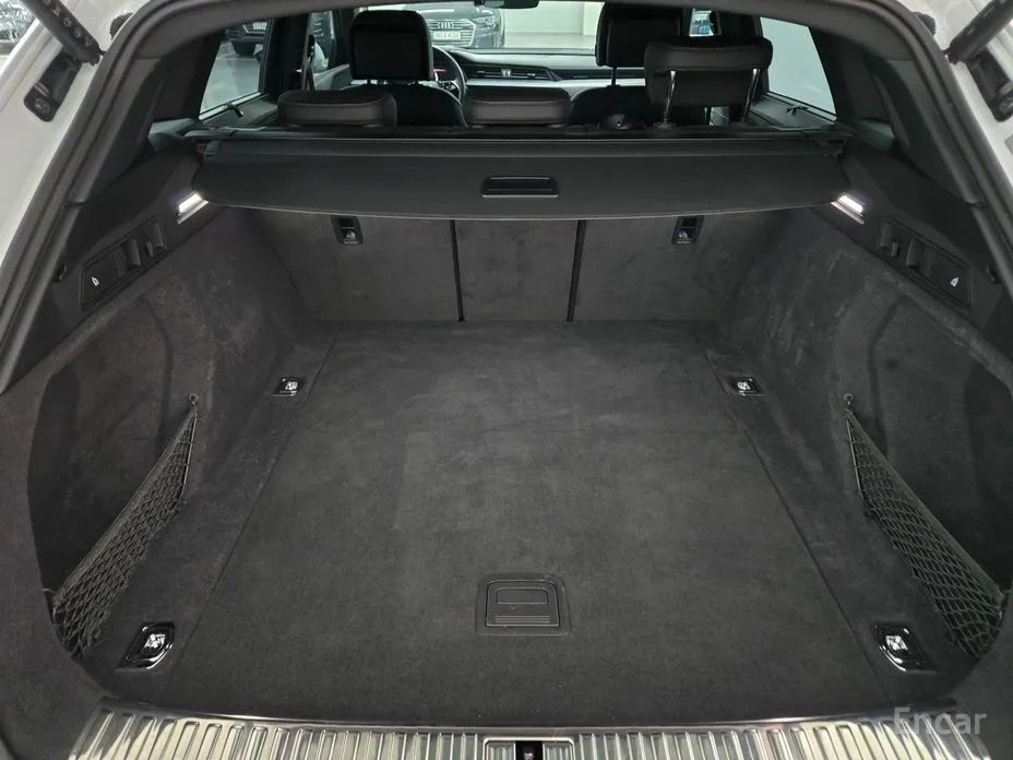 Audi Q8 e-tron 2024 55 Quattro