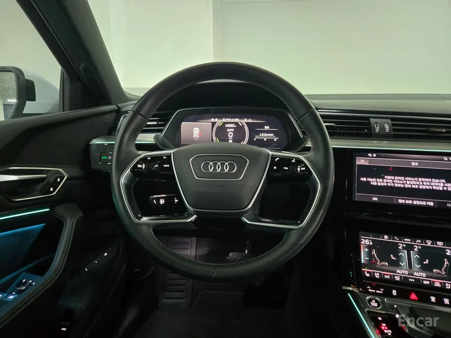 Audi Q8 e-tron 2024 55 Quattro