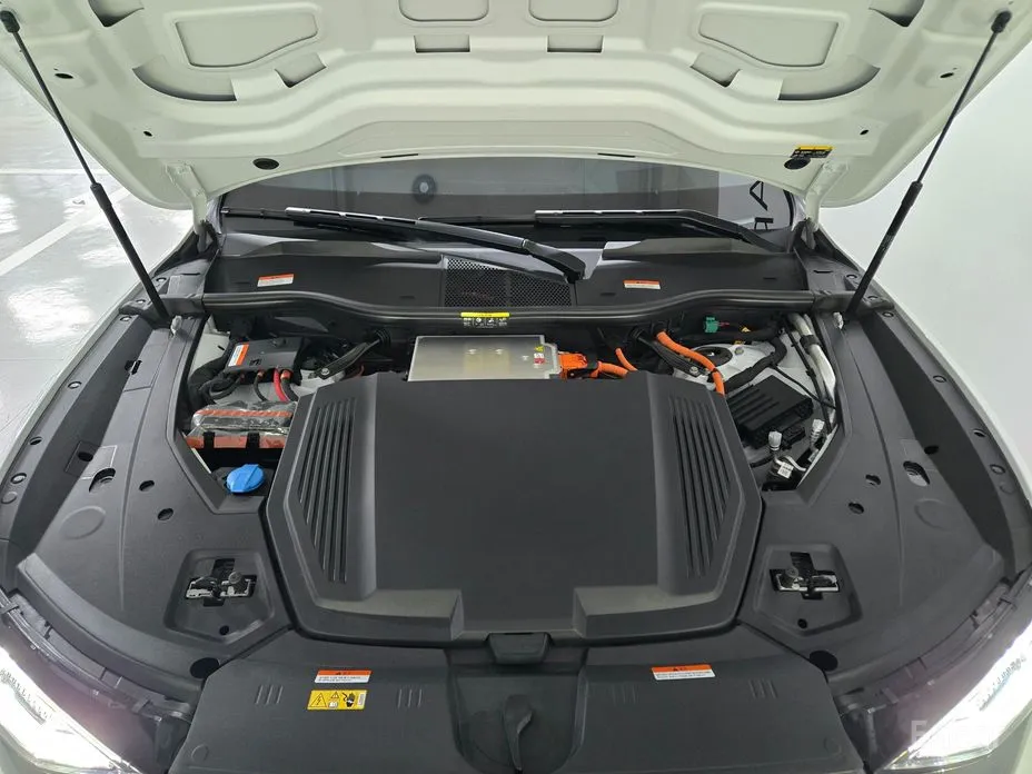 Audi Q8 e-tron 2024 55 Quattro