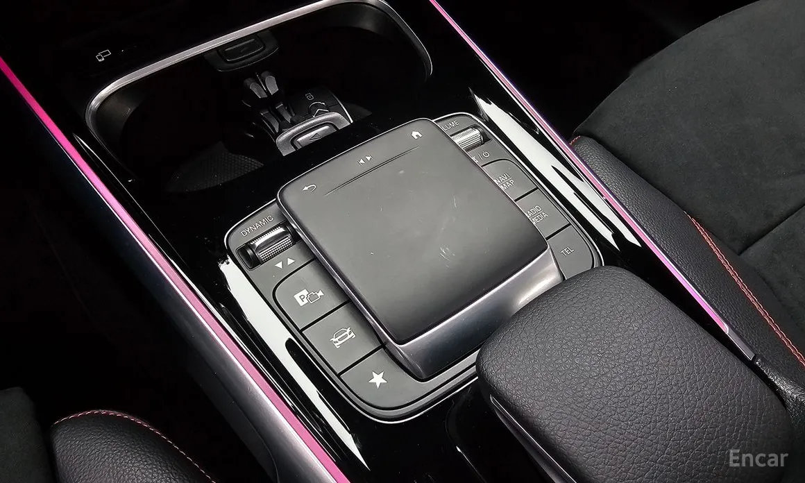 Mercedes-Benz GLB-Class 2020 GLB250 4MATIC