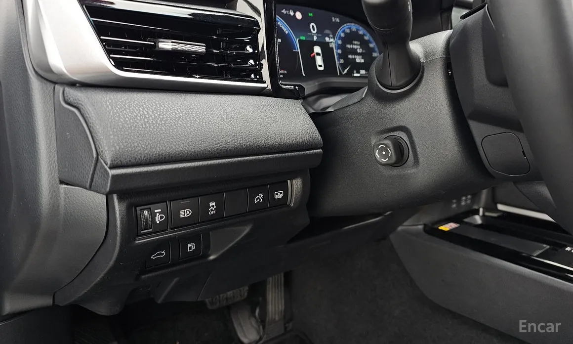 Toyota Camry 2024 2.5 XLE Hybrid