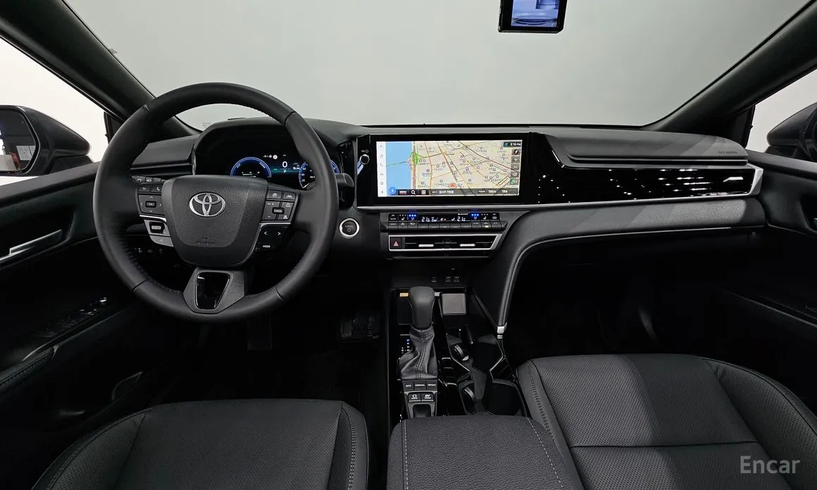 Toyota Camry 2024 2.5 XLE Hybrid