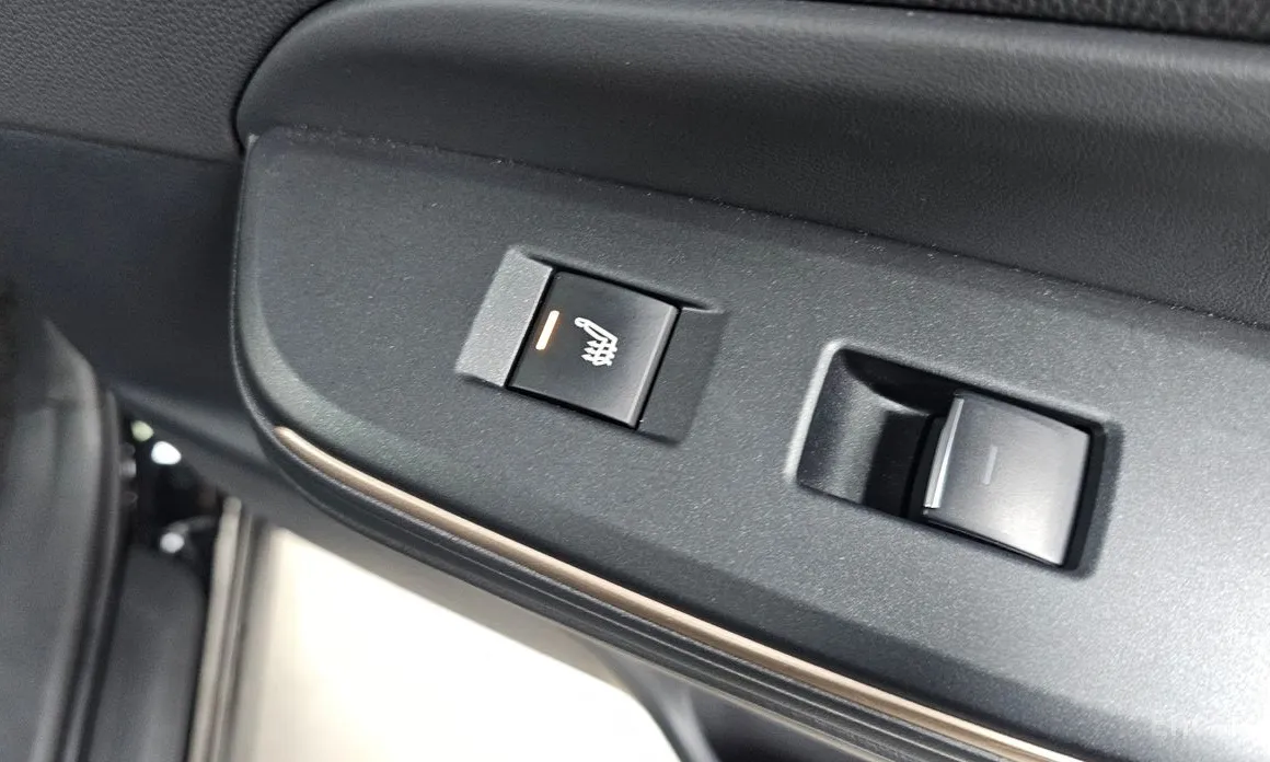 Toyota Crown 2023 2.5 4WD Hybrid