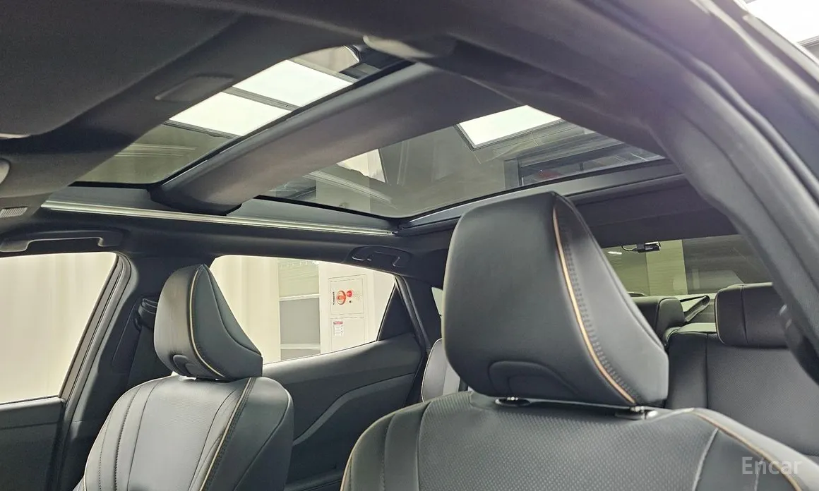 Toyota Crown 2023 2.5 4WD Hybrid