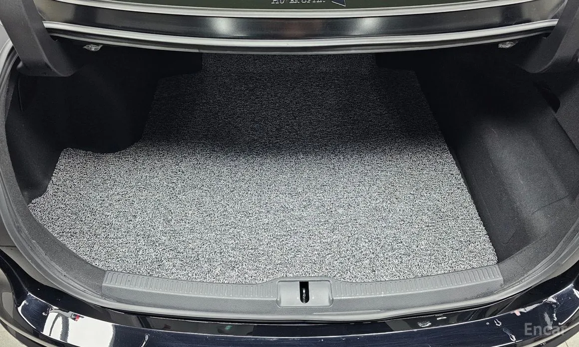 Toyota Crown 2023 2.5 4WD Hybrid