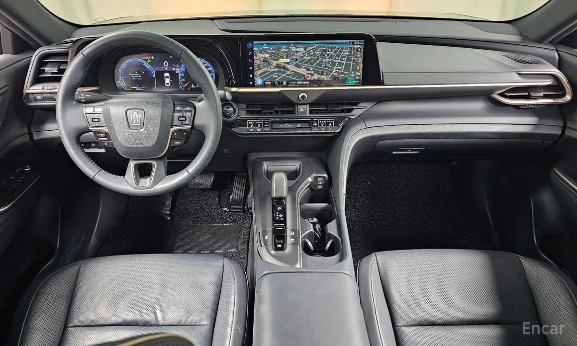 Toyota Crown 2023 2.5 4WD Hybrid