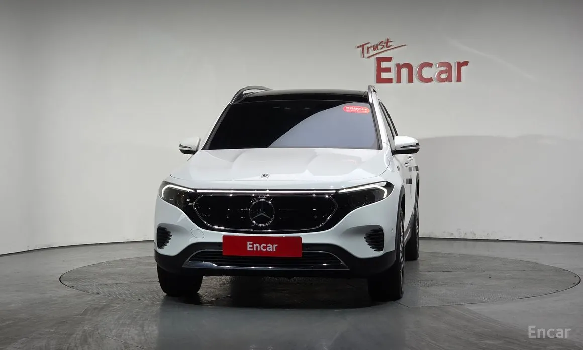 Mercedes-Benz EQB 2022 EQB300 4MATIC